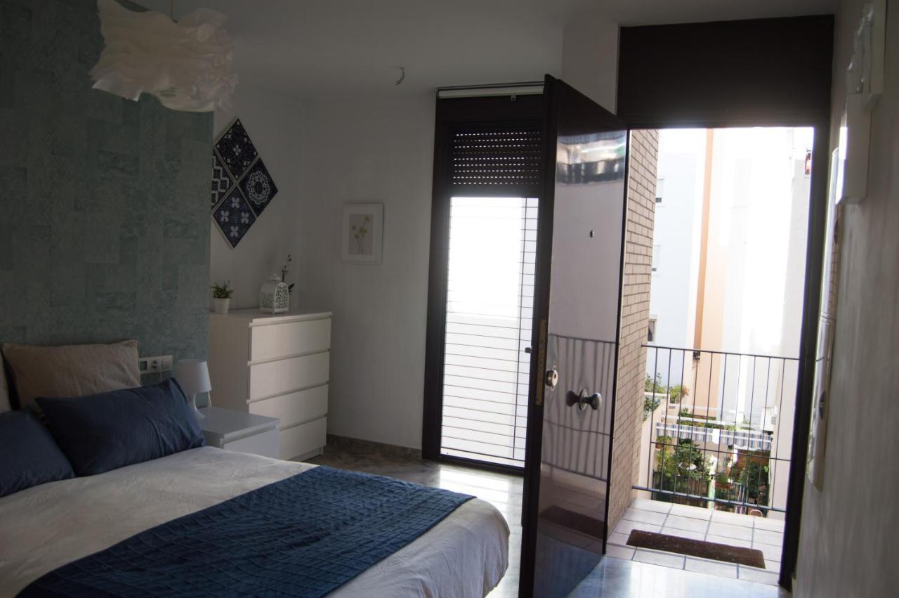 Luminoso Y Coqueto Apartamento En Malaga Luaran gambar